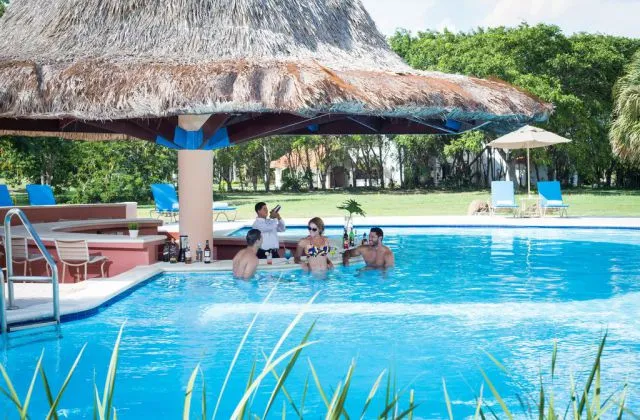Hotel Hodelpa Garden Suite Republique Dominicaine piscine